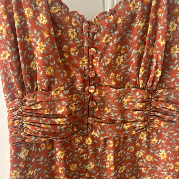 Abercrombie mini dress. Size medium, rust color. Only worn once - Picture 3 of 5